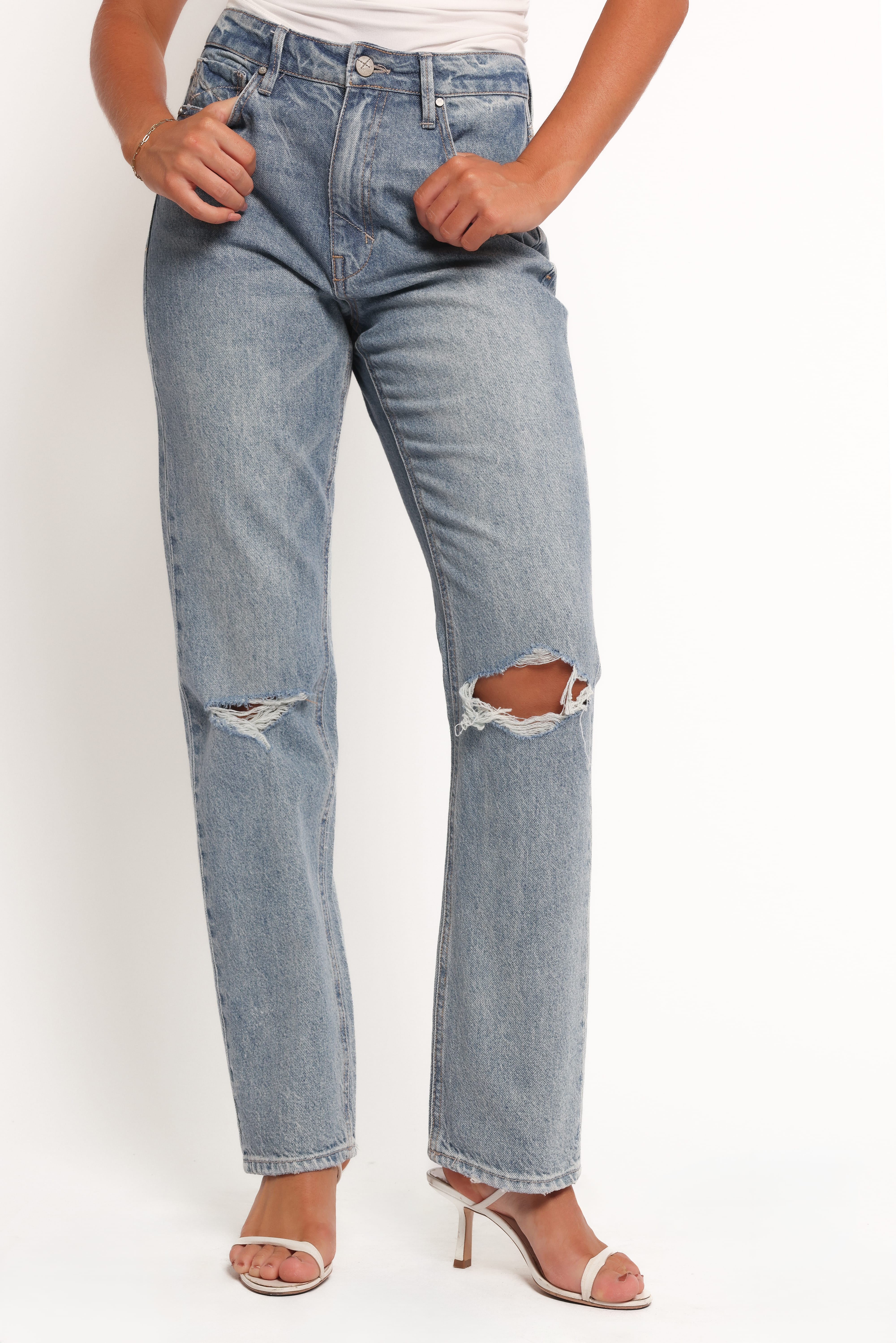 Willa High Rise Straight Leg Jeans - Rogue
